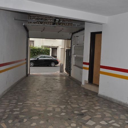 Val Fleuri Apartment With Balcony, Casablanca Exterior photo